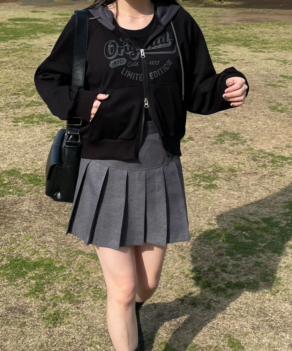 ブラック　モデル:155cm F着用