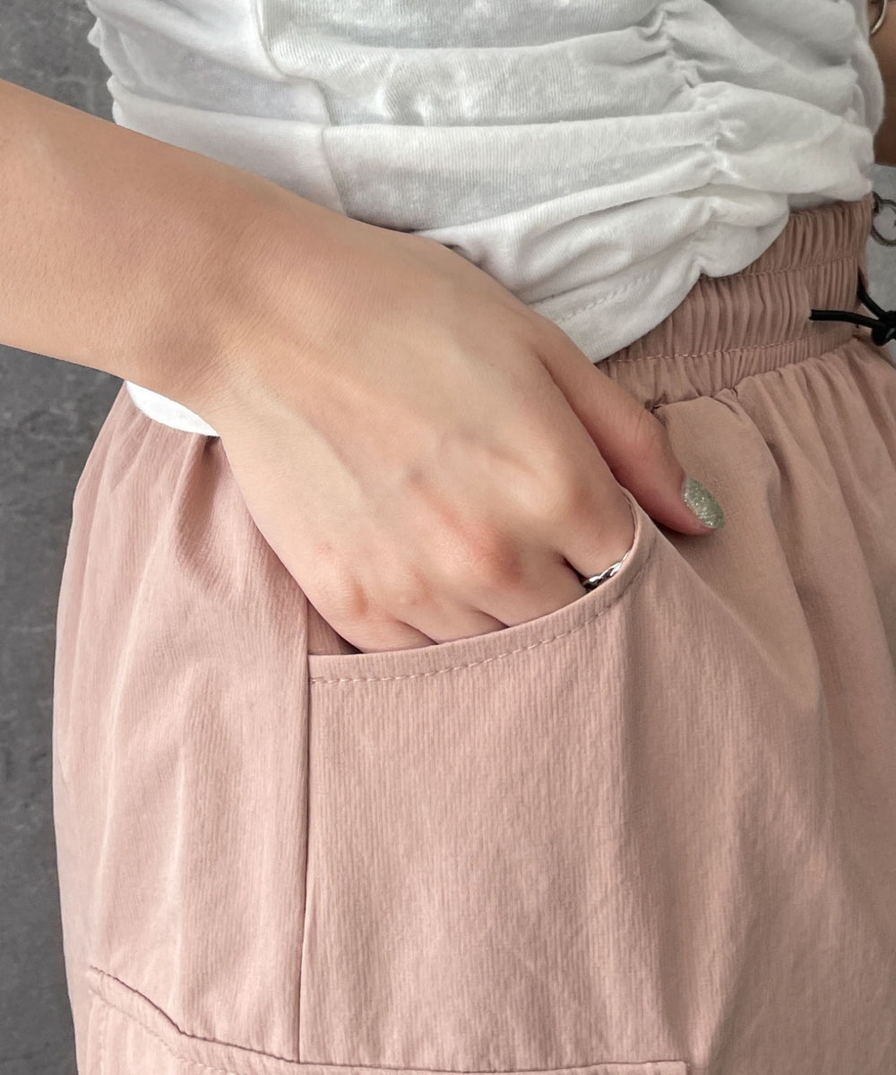 ナイロンカーゴミニスカート