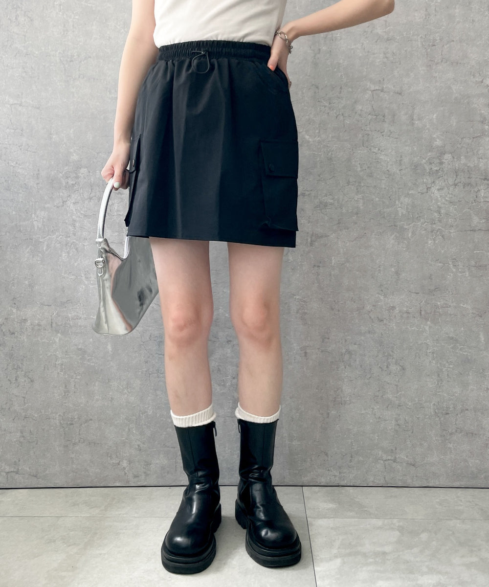 ブラック　モデル:155cm F着用