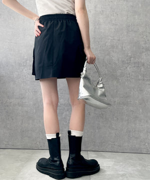 ブラック　モデル:155cm F着用