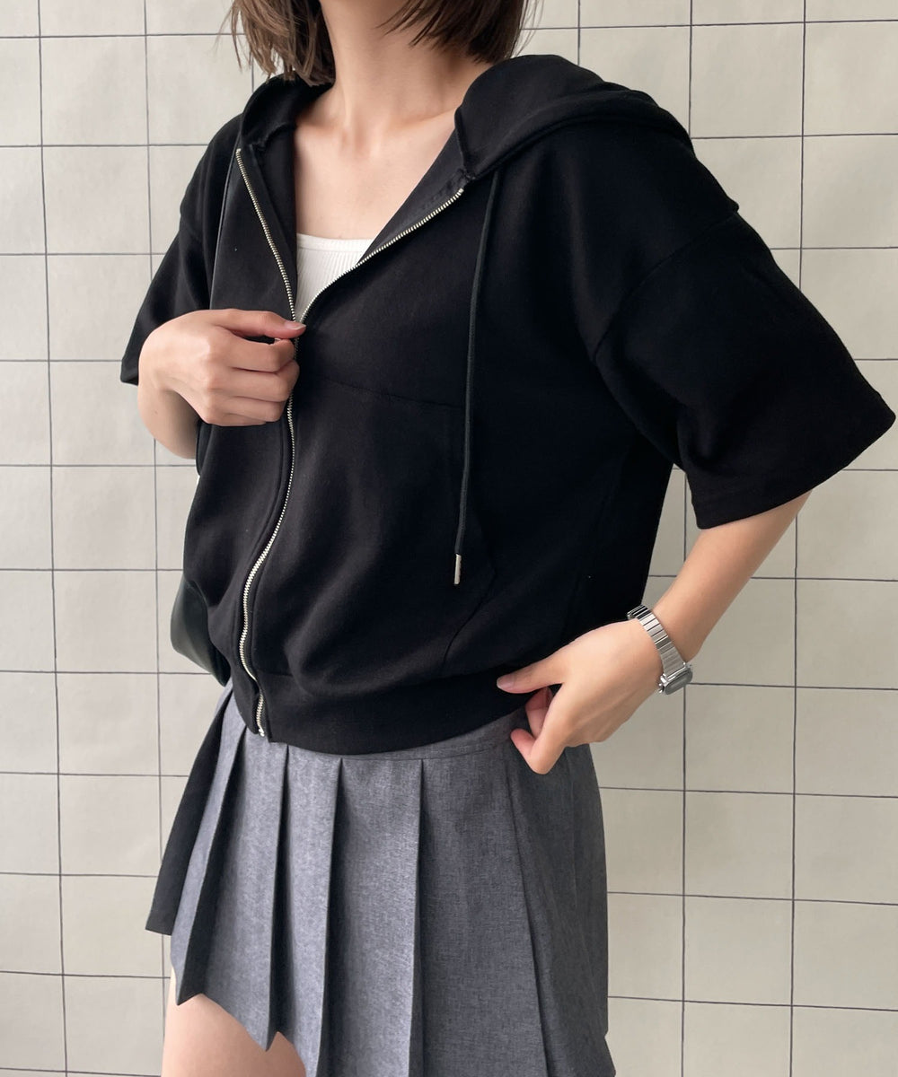 ブラック　モデル:155cm F着用