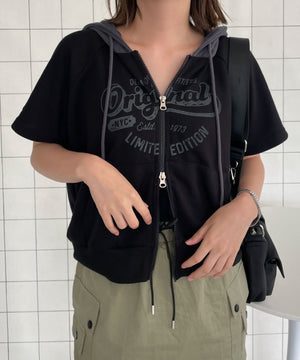 ブラック　モデル:155cm F着用