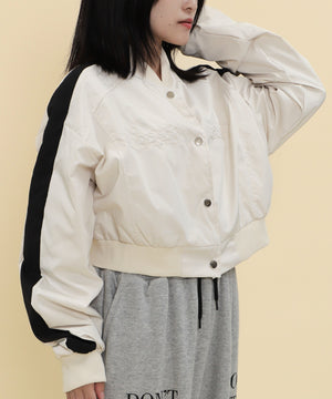 ホワイトアイボリー モデル：147cm F着用