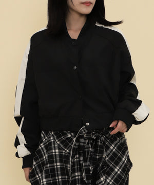 ブラック モデル：147cm F着用