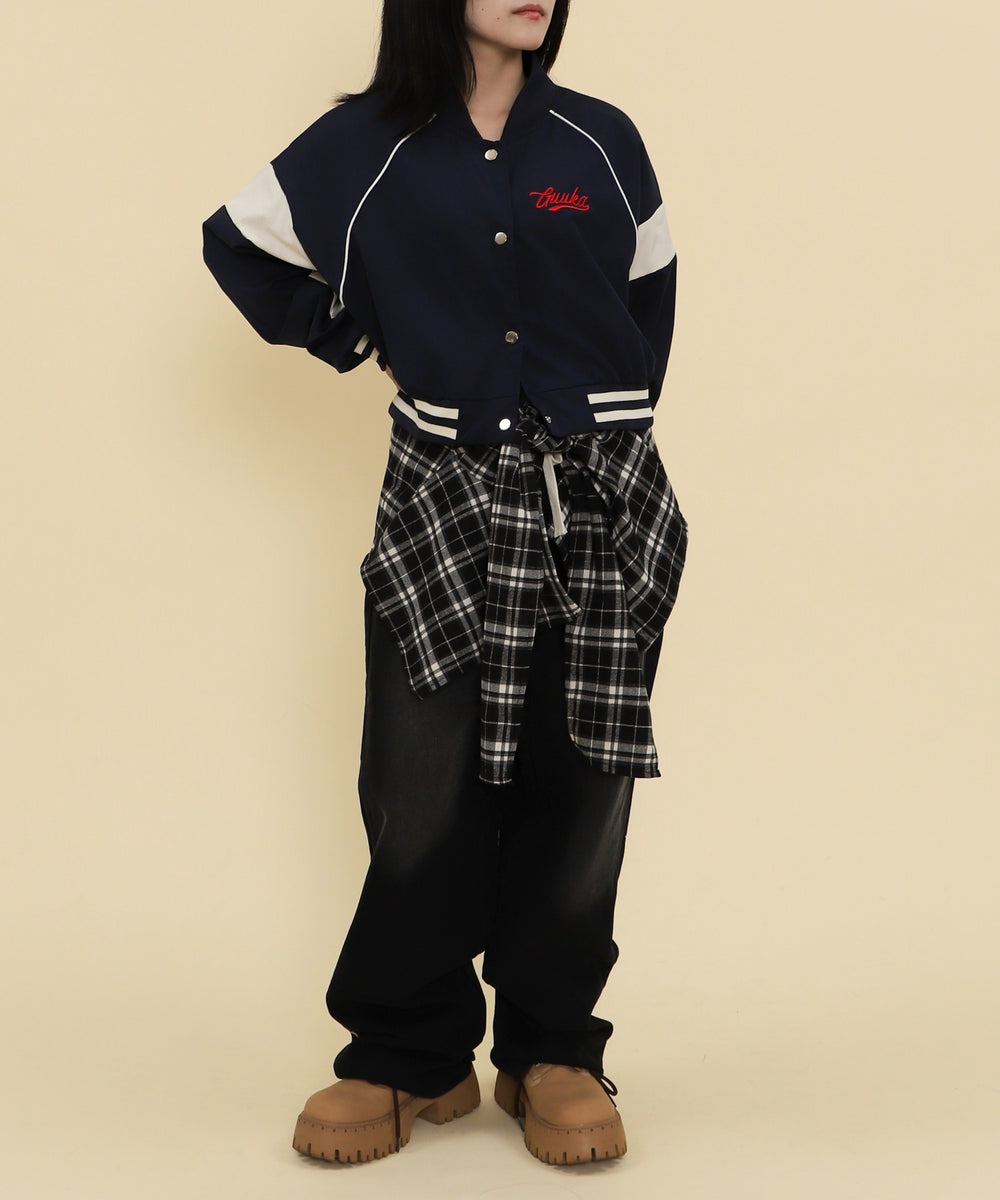 ネイビー モデル：147cm F着用