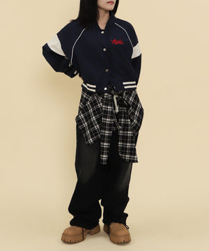 ネイビー モデル：147cm F着用