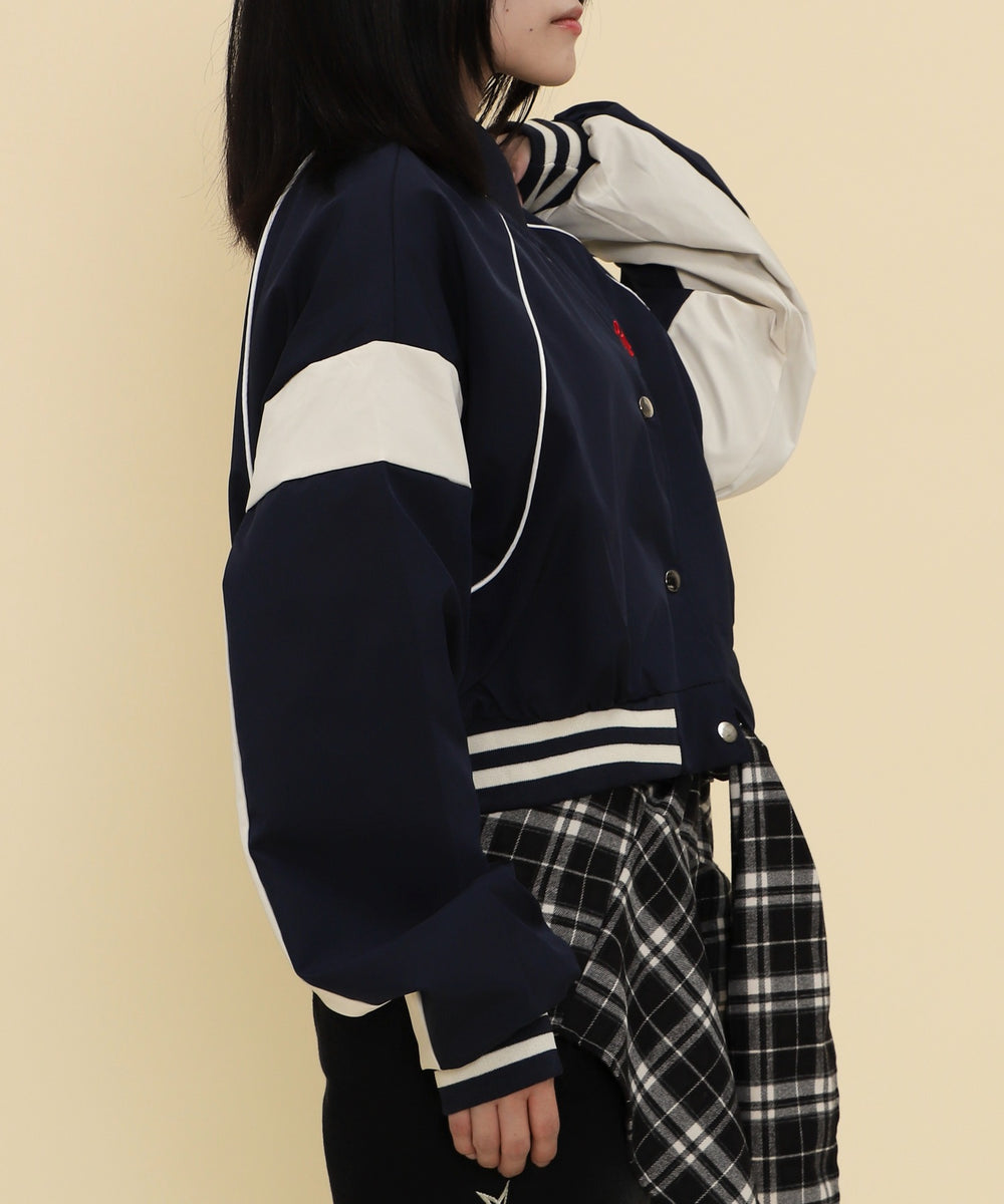 ネイビー モデル：147cm F着用