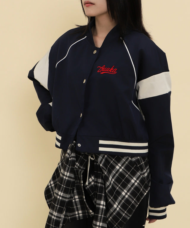 ネイビー モデル：147cm F着用