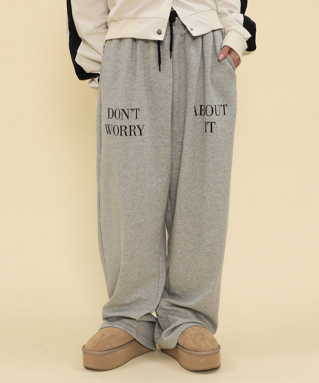 ダブルウエストロゴスウェパン/杢グレー モデル：147cm F着用