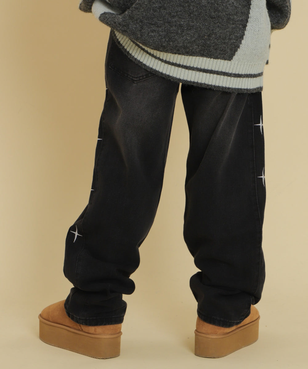 ブラック モデル：147cm F着用