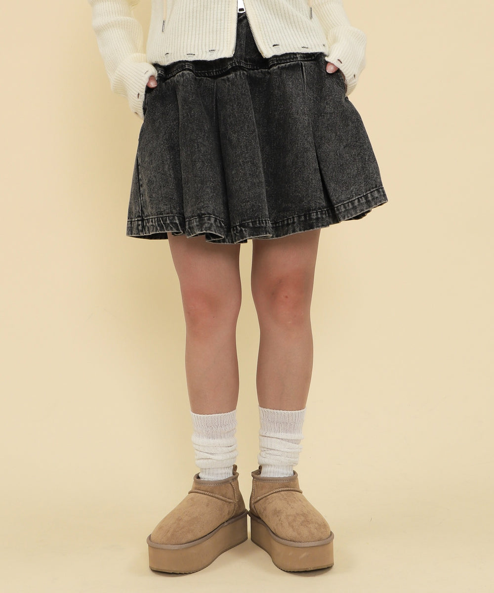 デニムブラックソノタ モデル：147cm F着用