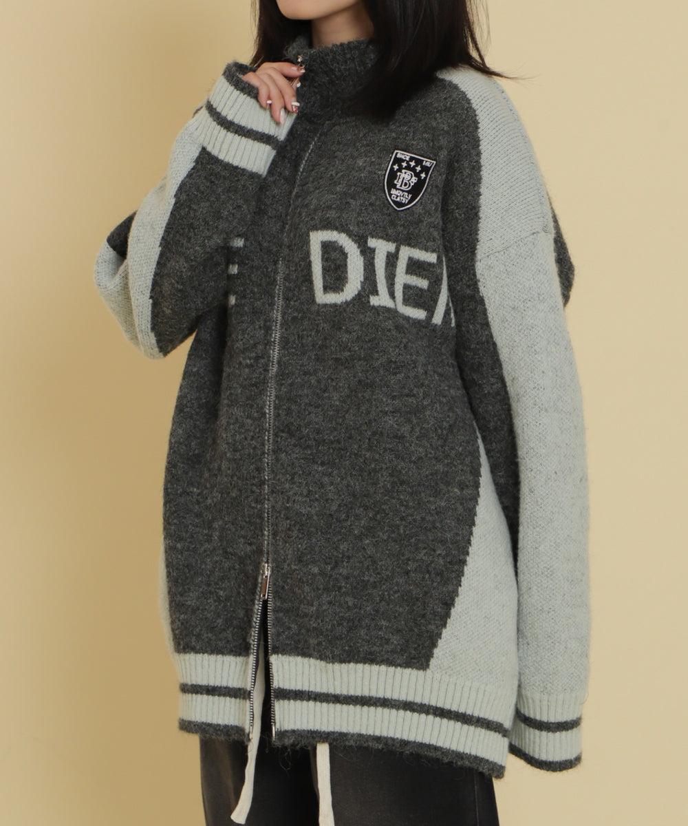 グレー モデル：147cm F着用