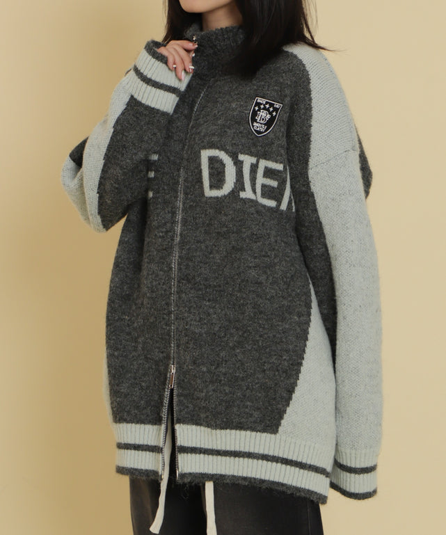 グレー モデル：147cm F着用