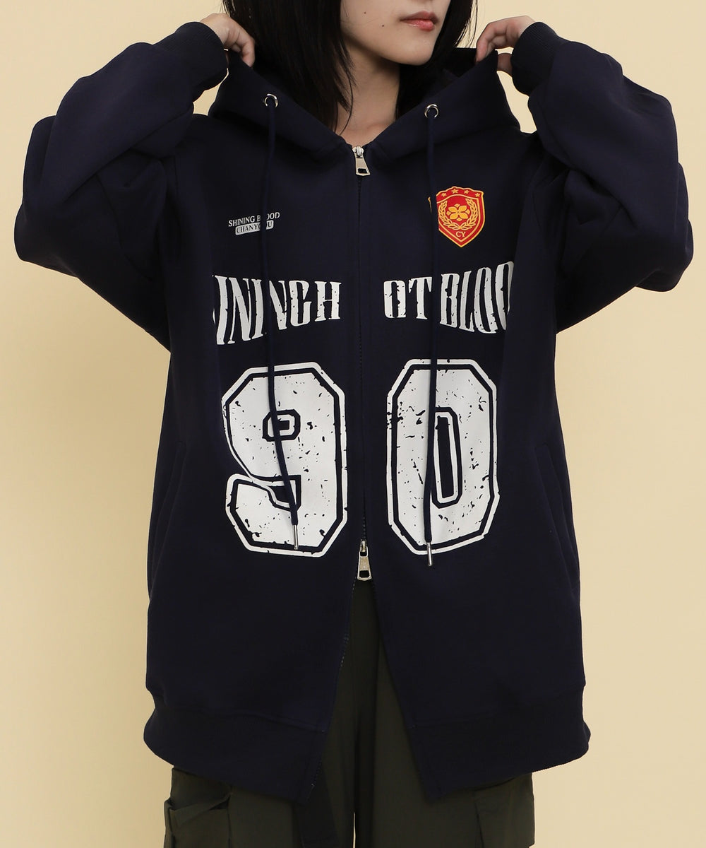 ネイビー モデル：147cm F着用