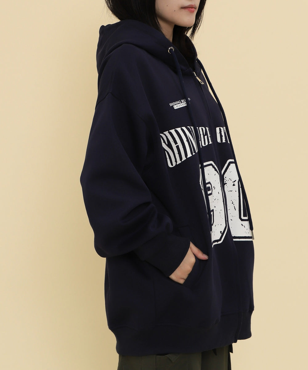 ネイビー モデル：147cm F着用