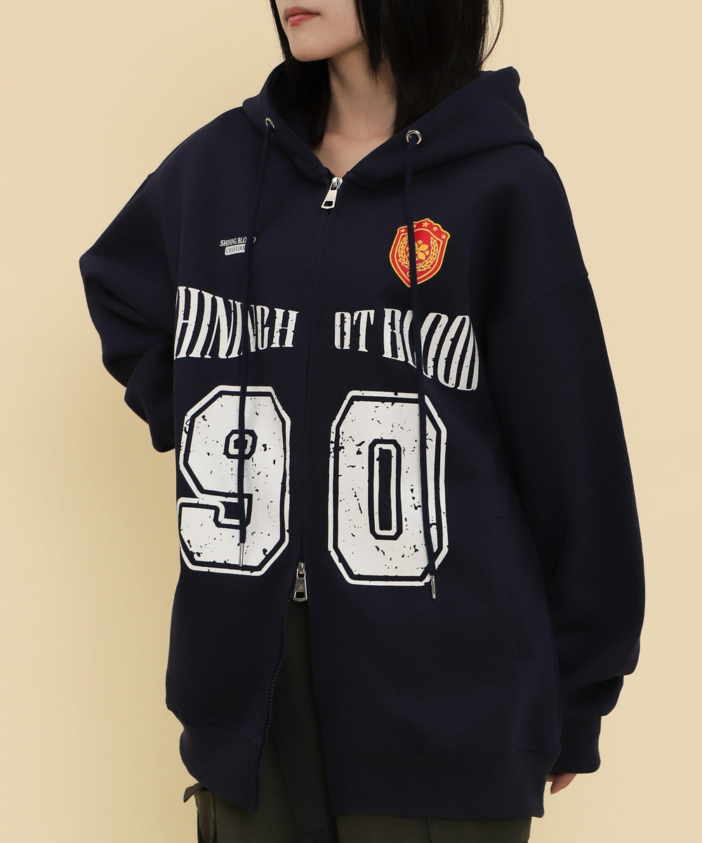 ネイビー モデル：147cm F着用