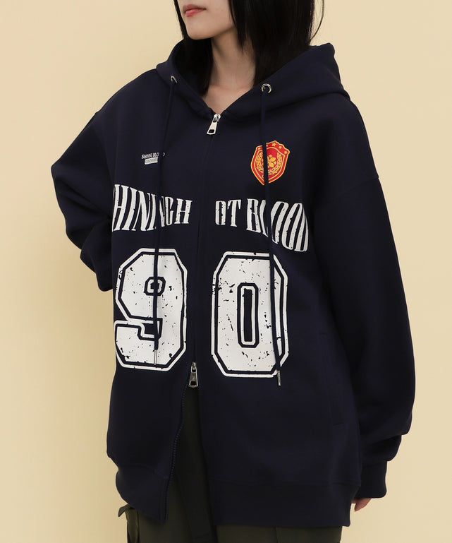 ネイビー モデル：147cm F着用