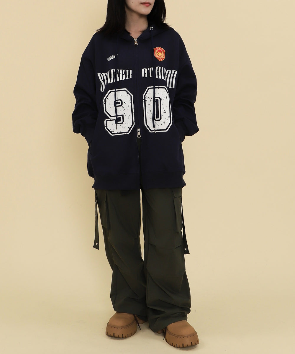 ネイビー モデル：147cm F着用