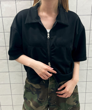 ブラック　モデル:155cm F着用