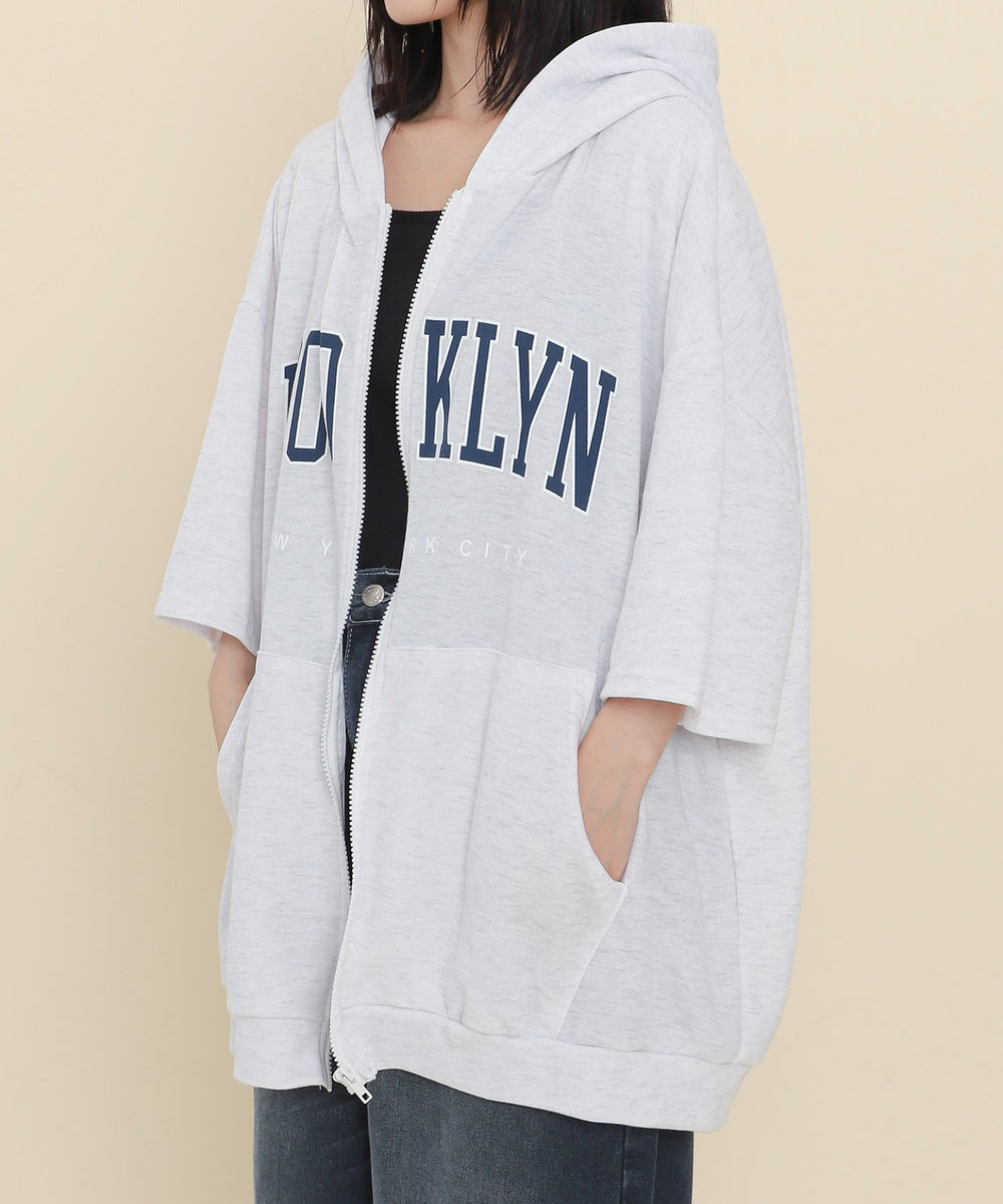 杢グレー モデル：147cm F着用