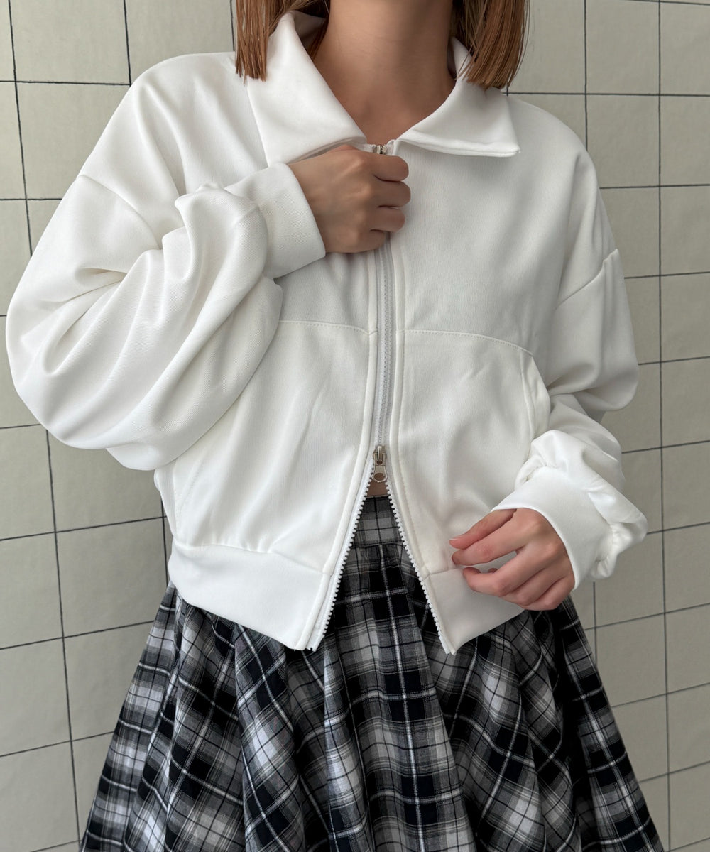 オフホワイト　モデル:155cm F着用