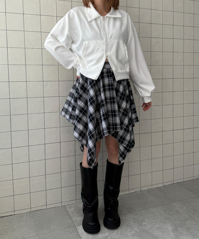 オフホワイト　モデル:155cm F着用