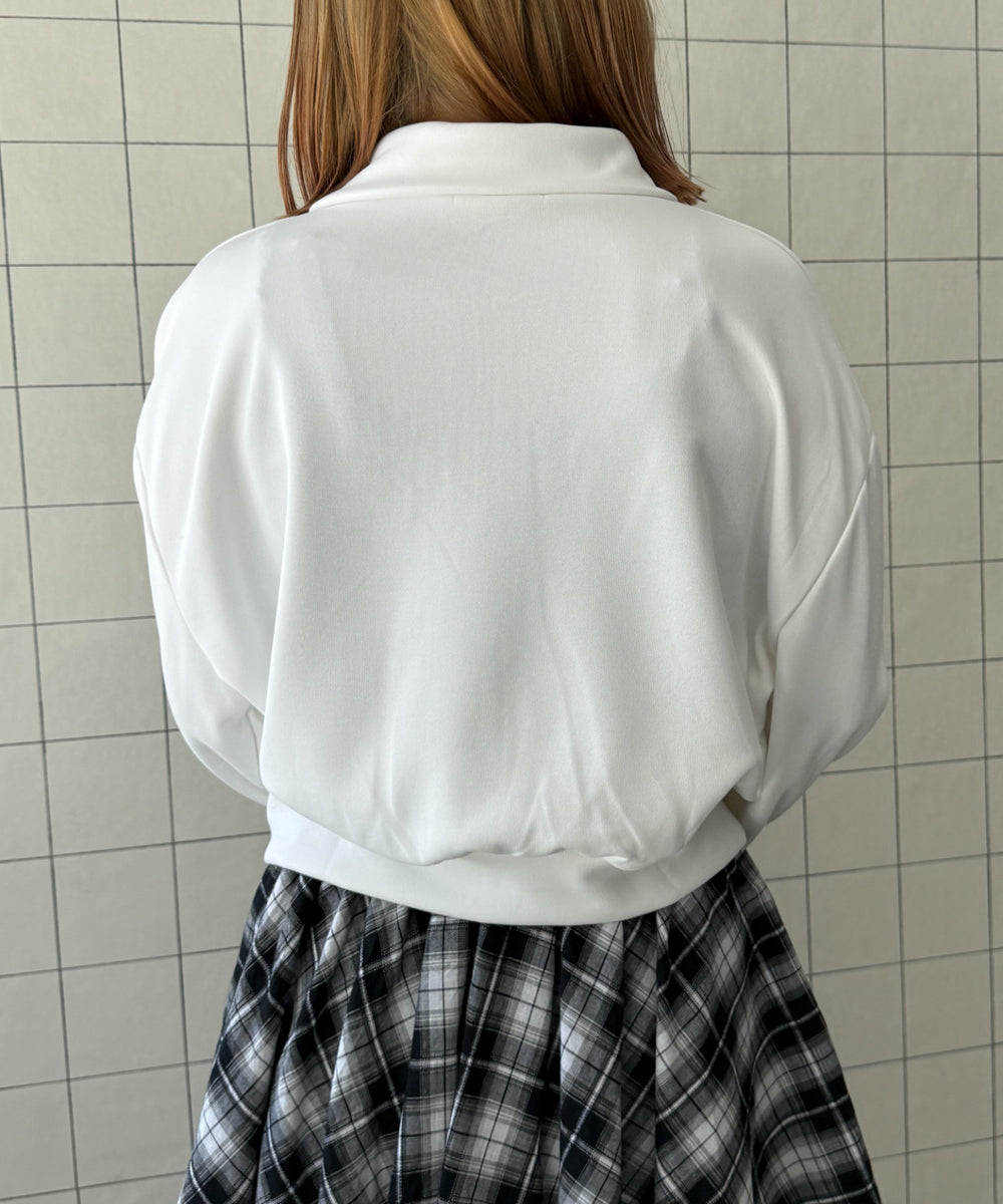 オフホワイト　モデル:155cm F着用