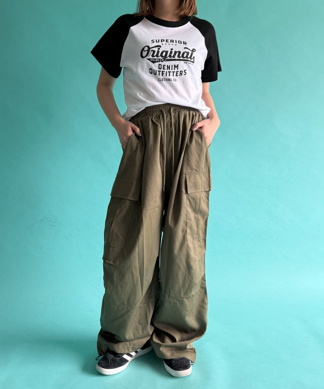 カーキ　モデル:155cm F着用