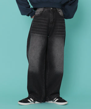 ブラック モデル：155cm M着用