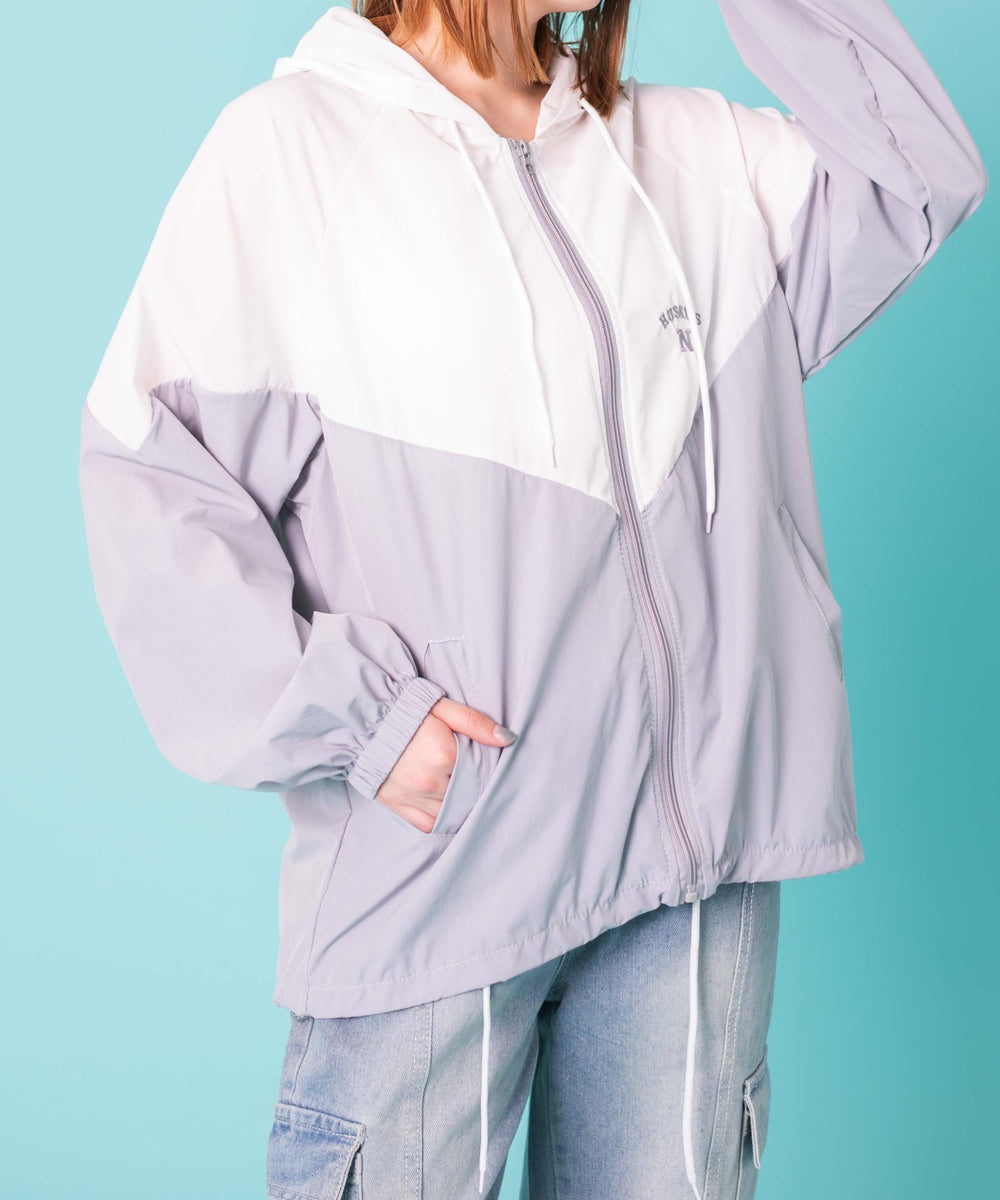 ホワイトアイボリー　モデル:155cm F着用