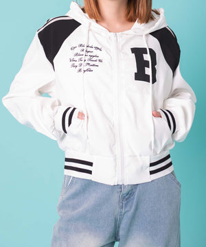 ホワイト　モデル:155cm F着用