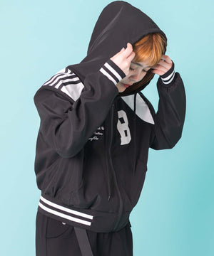 ブラック　モデル:155cm F着用