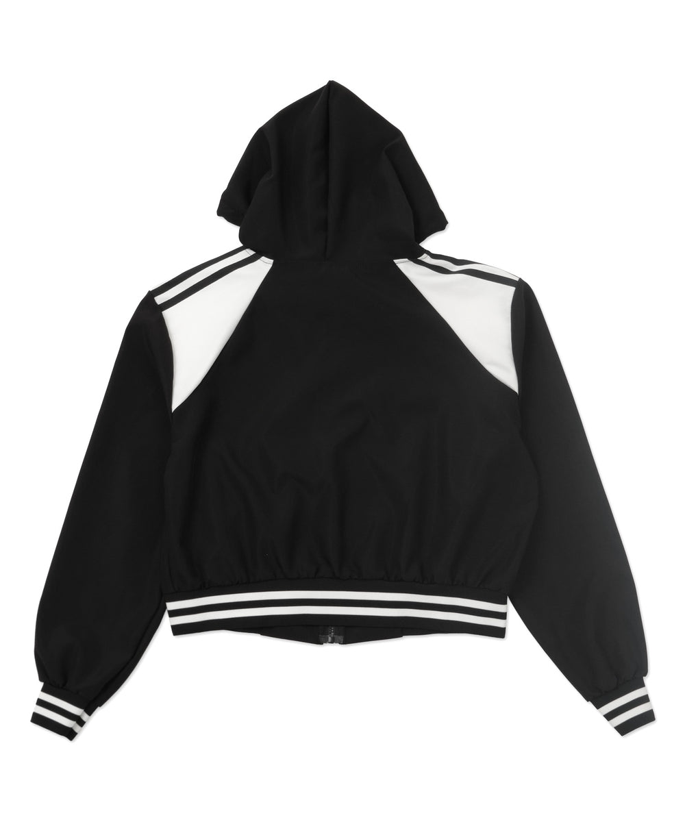 イニシャルロゴフードスタジャン