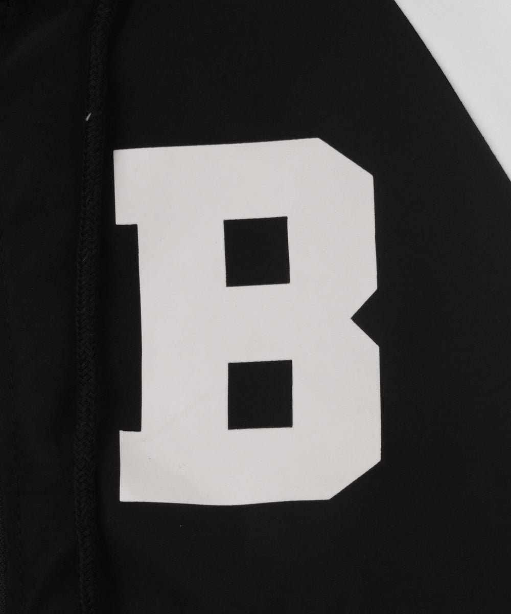 イニシャルロゴフードスタジャン