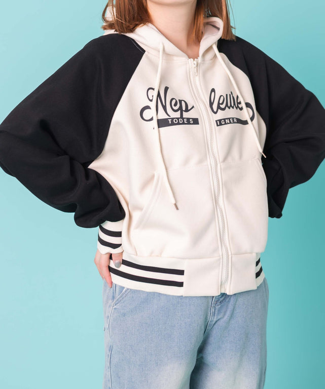 ホワイトアイボリー　モデル:155cm F着用