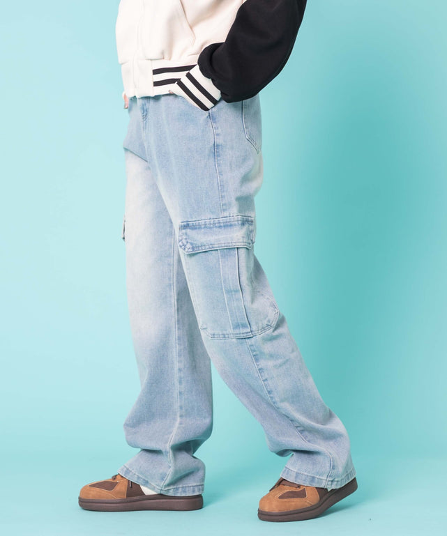 デニム淡　モデル:155cm M着用