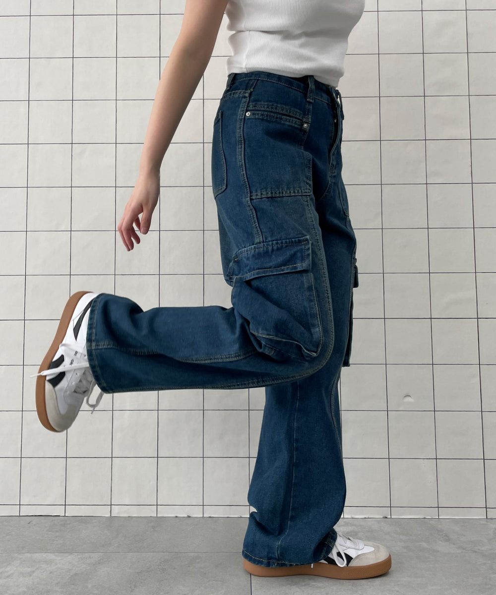 ブルー　モデル:155cm M着用