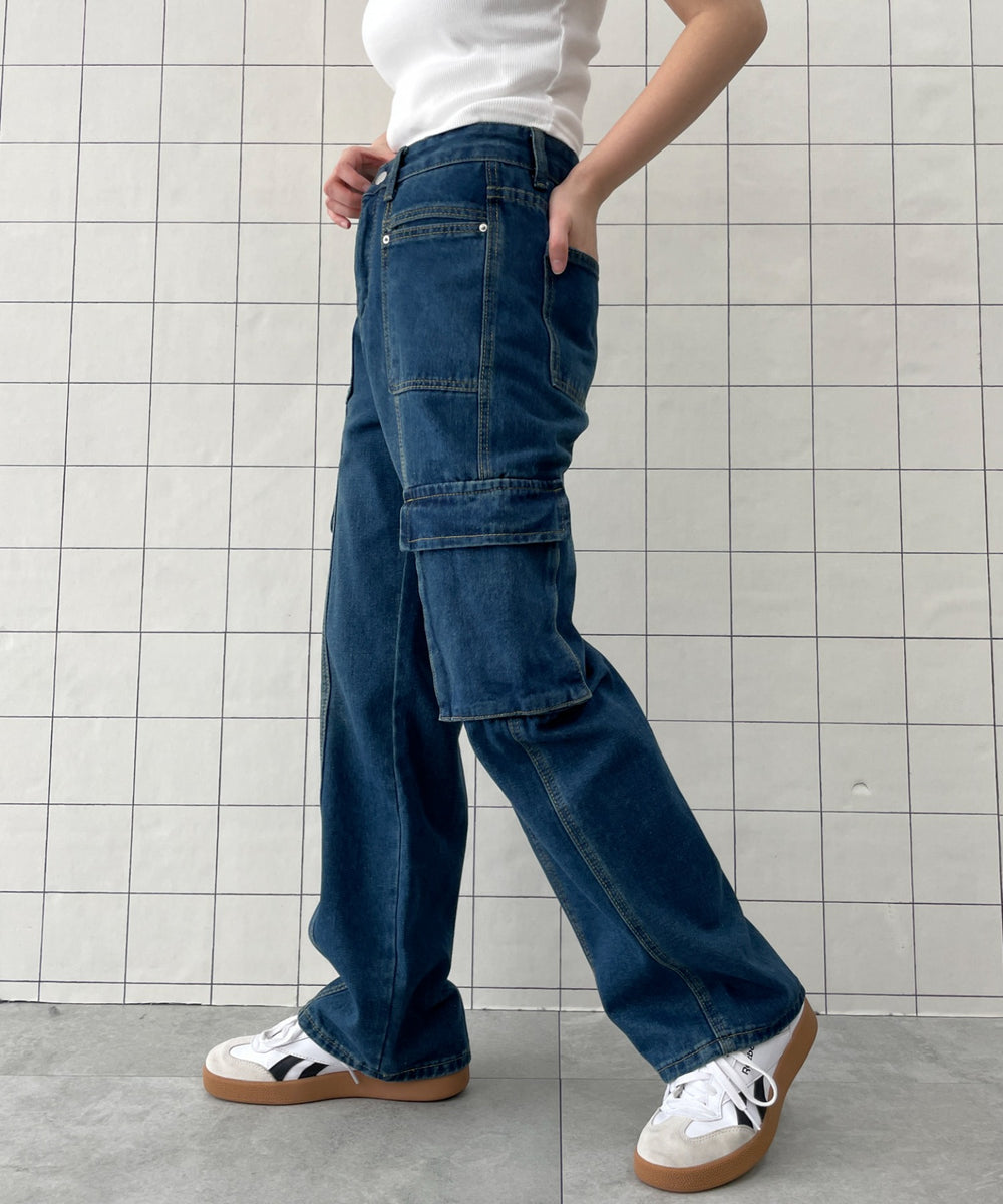 ブルー　モデル:155cm M着用