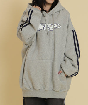 杢グレー モデル：147cm F着用