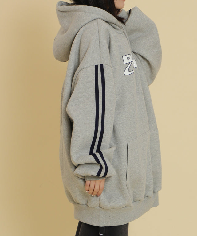 杢グレー モデル：147cm F着用