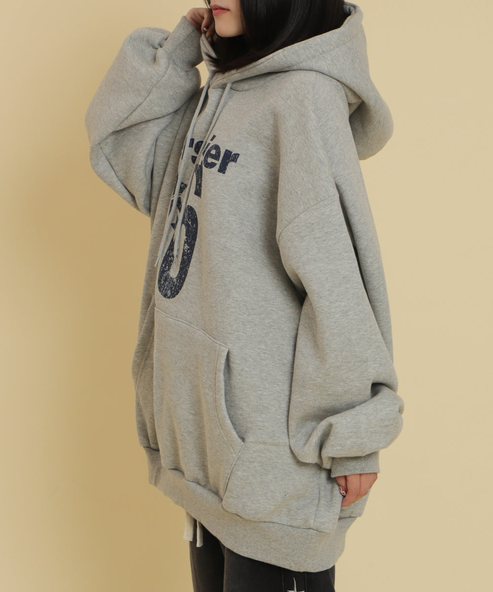 杢グレー モデル：147cm F着用