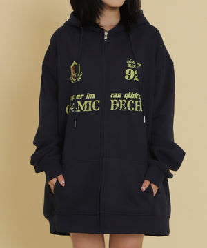 ネイビー モデル：147cm F着用