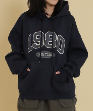 ネイビー モデル：147cm F着用