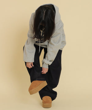 杢グレー モデル：147cm F着用