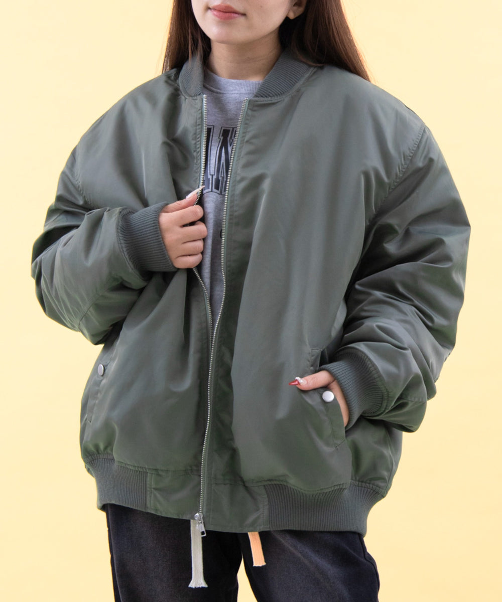 カーキ モデル：158cm F着用