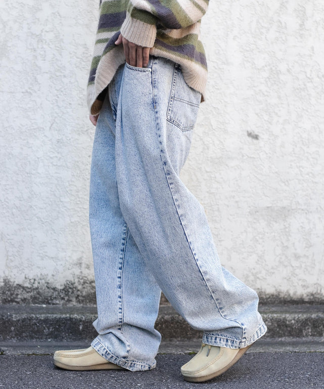 デニム淡ケミカル モデル：175cm L着用
