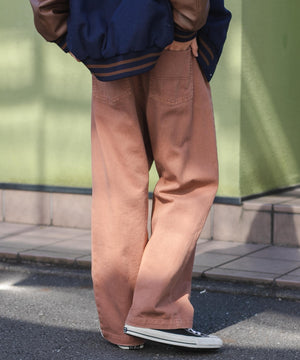 ブラウン モデル：175cm L着用