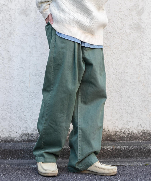 グリーン モデル：175cm L着用