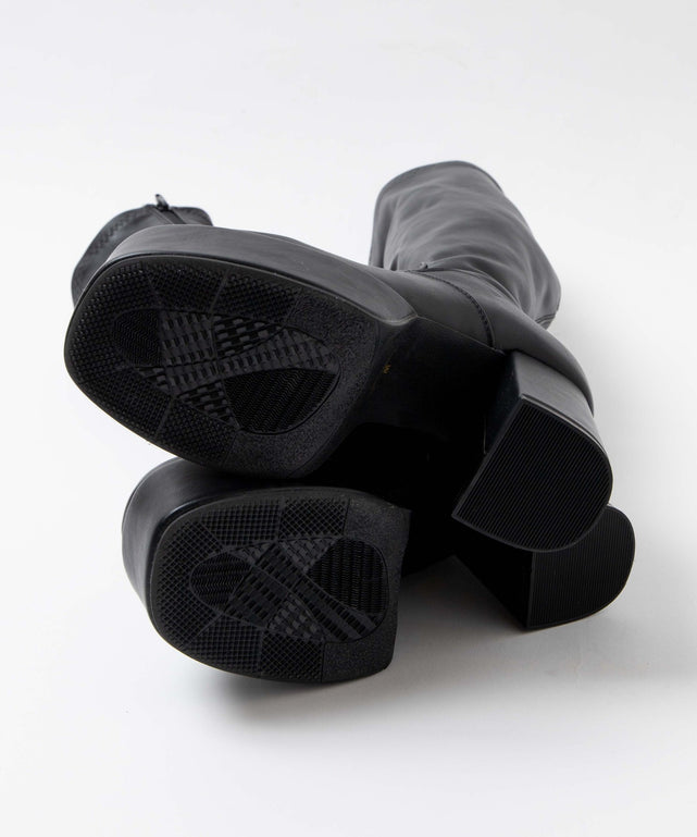 ストーム付きヒールロングブーツ