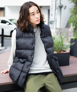 ブラック モデル：174㎝ L着用